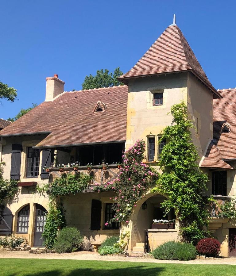 La Maison De La Tour Apremont-sur-Allier Eksteriør billede