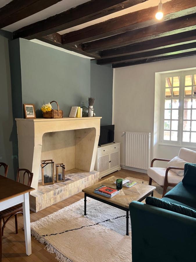 La Maison De La Tour Apremont-sur-Allier Eksteriør billede