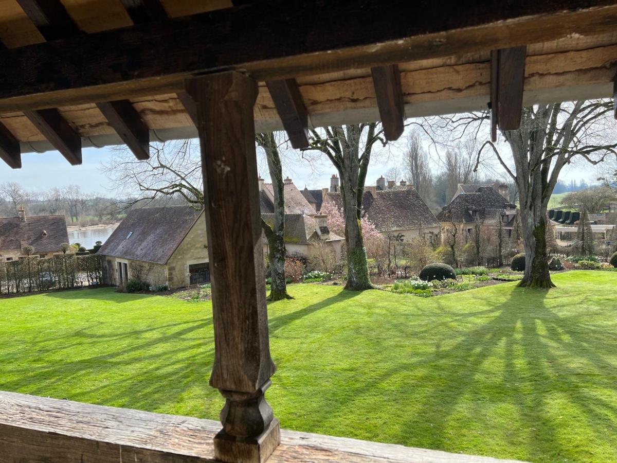 La Maison De La Tour Apremont-sur-Allier Eksteriør billede